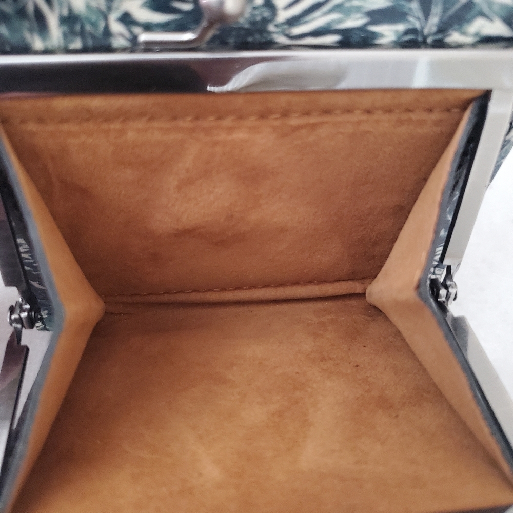 Patricia Nash Blue Floral Leather Wallet - Picture 12 of 16